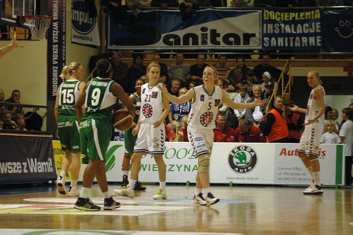 4/19 KSSSE AZS PWSZ Gorzów - Super-Pol Tęcza Leszno 84:56