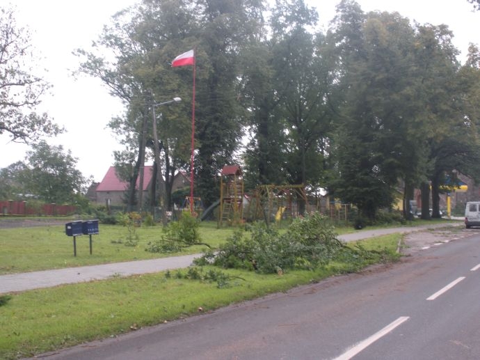 5/13 Skutki niedzielnej nawałnicy