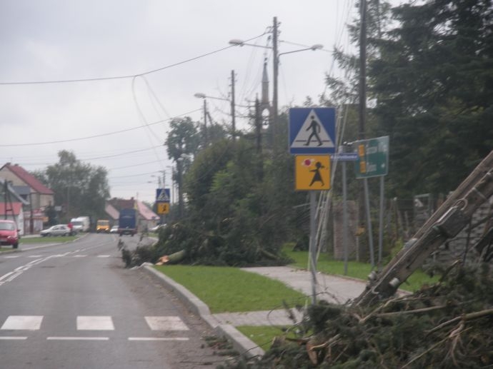 11/13 Skutki niedzielnej nawałnicy