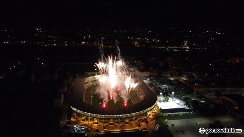 6/6 Pokaz fajerwerków podczas XVII Memoriału im. Edwarda Jancarza