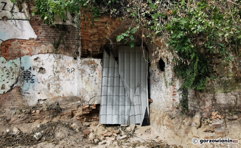 7/13 Rozbiórka dawnej leżakowni piwa, czyli piwnic Ehrenberga wstrzymana