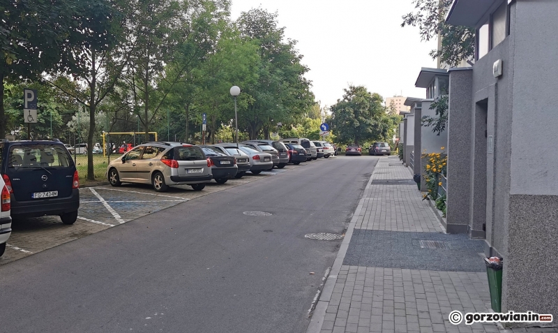 4/5 Boisko przy ul. Matejki 