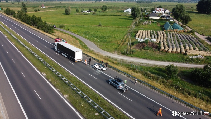 9/10 Zderzenie hondy, forda i ciężarówki na S3