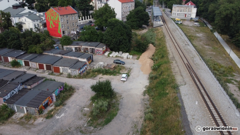 14/15 Ruszyła budowa nowego odcinka ul. Spichrzowej