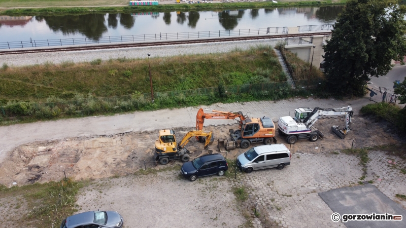 15/15 Ruszyła budowa nowego odcinka ul. Spichrzowej