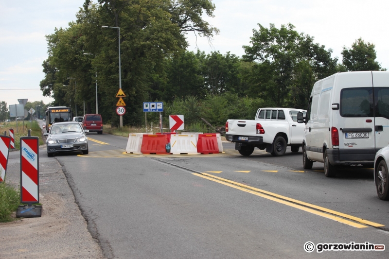 5/17 Minirondo na Walczaka i zamknięty wjazd w ul. Szarych Szeregów