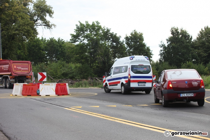 17/17 Minirondo na Walczaka i zamknięty wjazd w ul. Szarych Szeregów