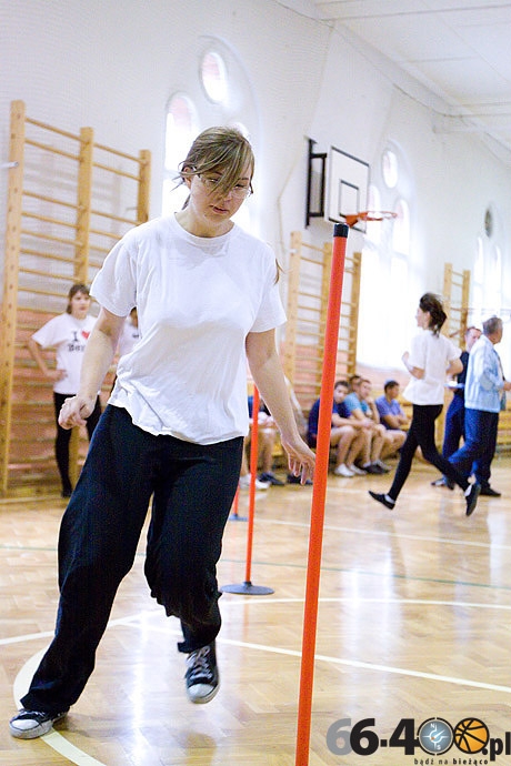 12/16 Wojskowa lekcja wychowania fizycznego w ZS Ekonomicznych