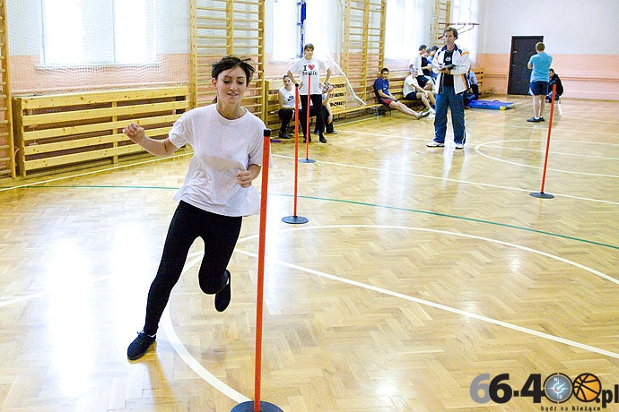 15/16 Wojskowa lekcja wychowania fizycznego w ZS Ekonomicznych