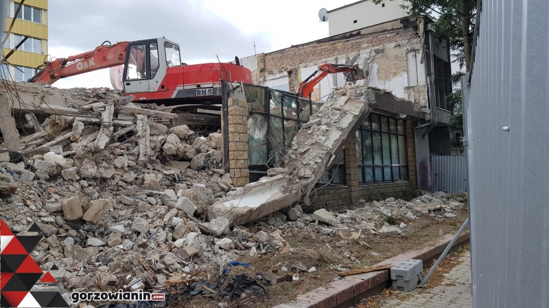 6/6 Demolka parteru Przemysłówki