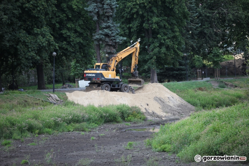 18/19 Stan prac w parku Róż