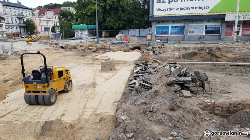 10/17 Postęp prac przy ul. Chrobrego na wysokości Arsenału