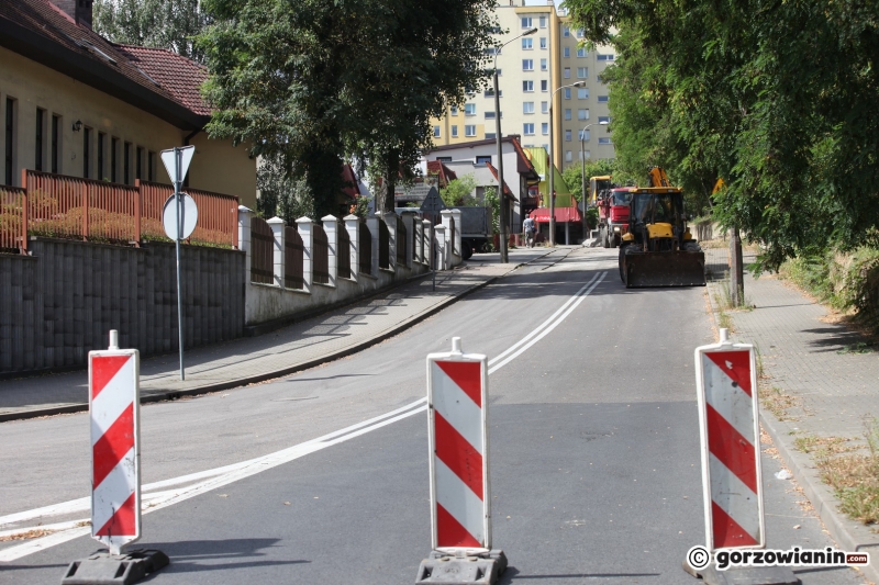 6/17 Ruszył remont ul. Okólnej