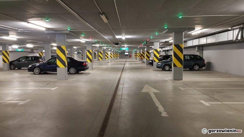 7/13 Płatny parking Filharmonii Gorzowskiej