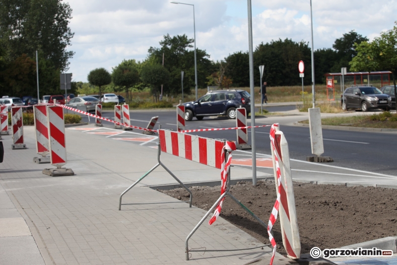 3/8 Parking kiss&ride przy szpitalu jest już gotowy