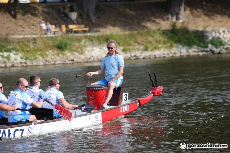 19/23 Wyścigi smoczych łodzi na rzece Warcie