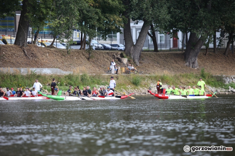 23/23 Wyścigi smoczych łodzi na rzece Warcie