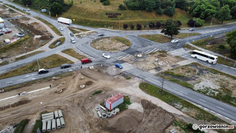 16/28 Postęp prac przy rozbudowie ul. Walczaka