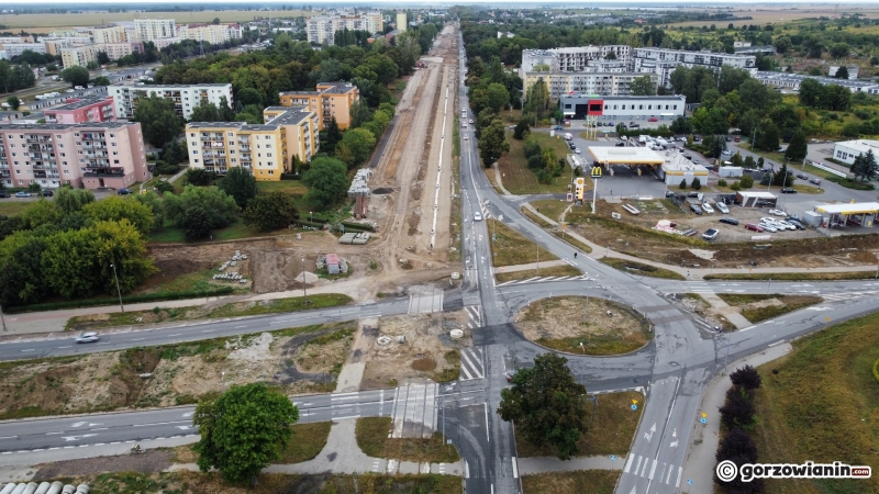 25/28 Postęp prac przy rozbudowie ul. Walczaka