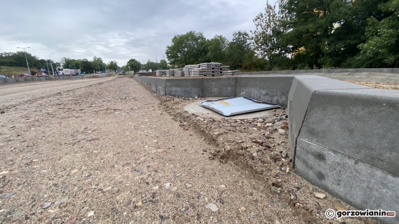27/28 Postęp prac przy rozbudowie ul. Walczaka