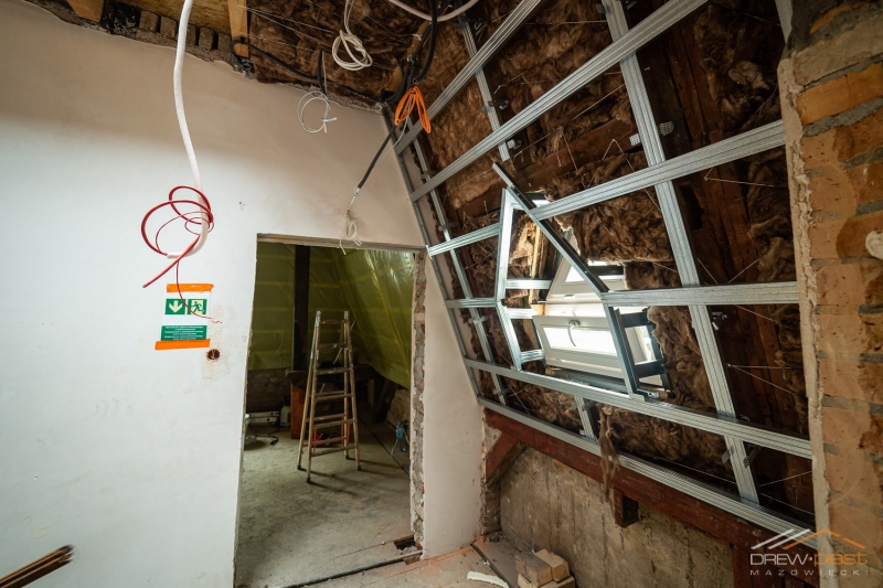 14/23 Postęp prac przy Willi Jaehnego - wrzesień 2021