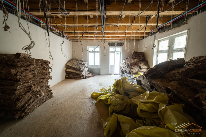 21/23 Postęp prac przy Willi Jaehnego - wrzesień 2021