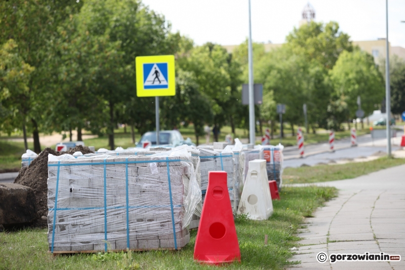 5/16 Trwa remont ul. Kombatantów