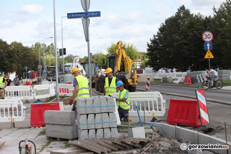 7/16 Trwa remont ul. Kombatantów