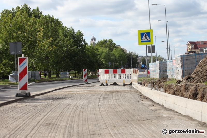 12/16 Trwa remont ul. Kombatantów