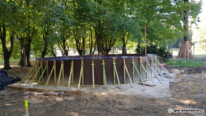 18/26 Rewitalizacja parku Róż - wrzesień 2021