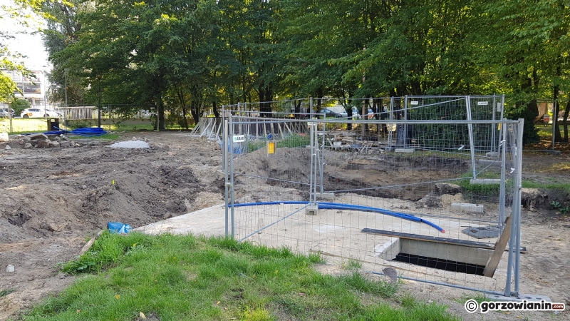 21/26 Rewitalizacja parku Róż - wrzesień 2021