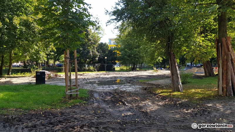 24/26 Rewitalizacja parku Róż - wrzesień 2021