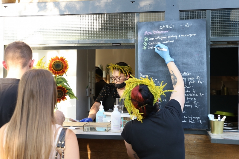 18/23 Ruszył Nocny Szlak Kulinarny