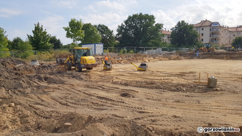 6/7 Budowa McDonald’s przy ul. Myśliborskiej