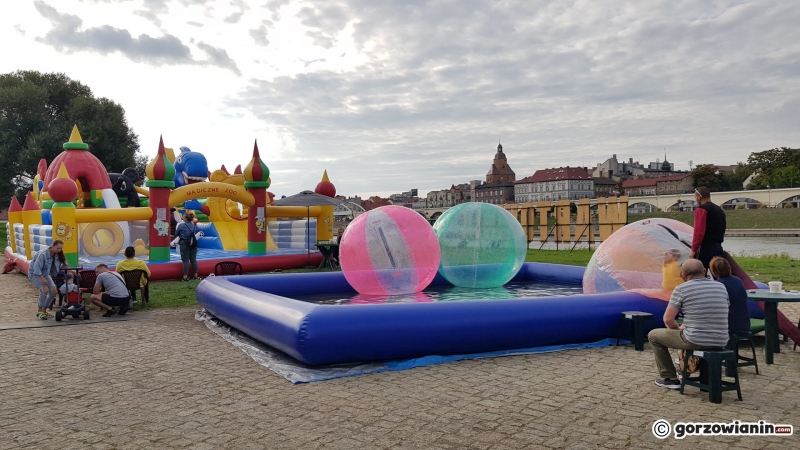 5/10 Wesołe miasteczko przy Wale Okrężnym w Gorzowie