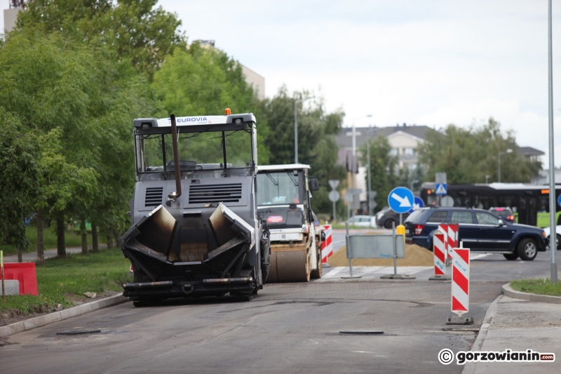 3/17 Ostatnie prace przy remoncie ul. Kombatantów