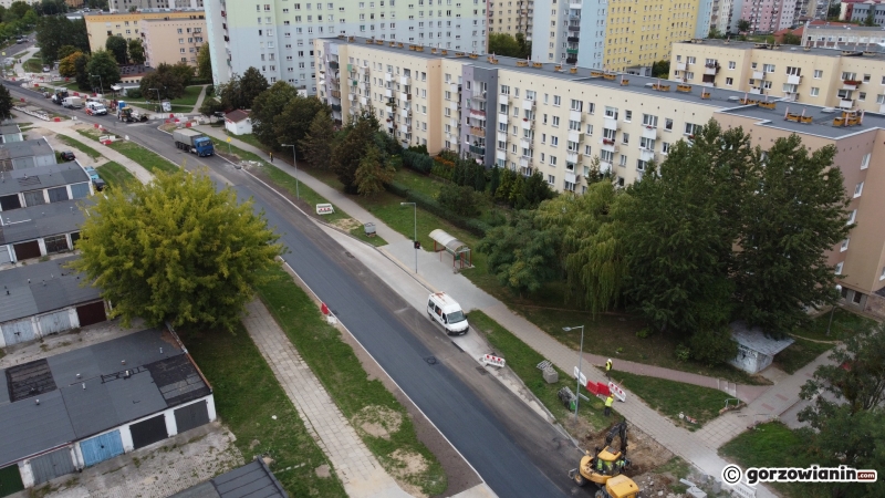 13/17 Ostatnie prace przy remoncie ul. Kombatantów