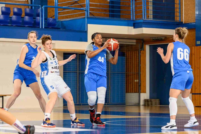 13/19 Akademiczki po pierwszym turnieju przed nowym sezonem