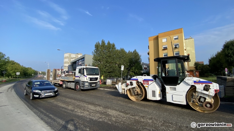 4/8 Ul. Kombatantów otwarta połowicznie