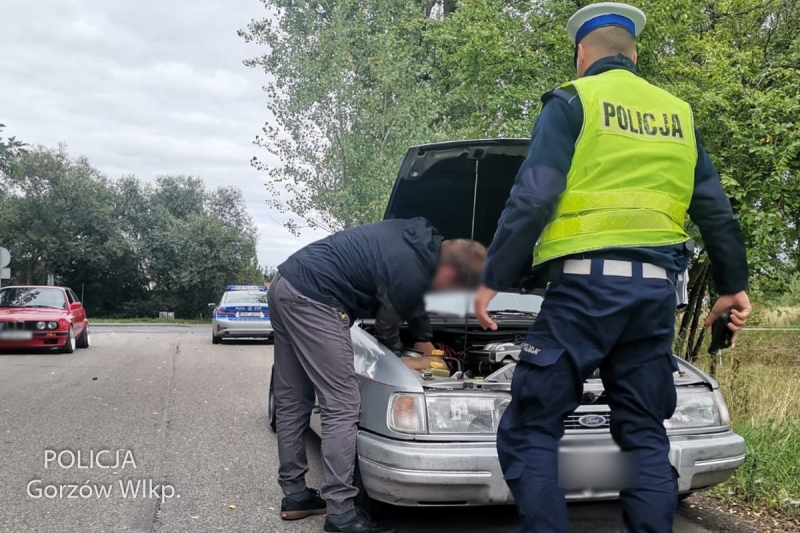 6/6 Policyjne kontrole uczestników zlotu