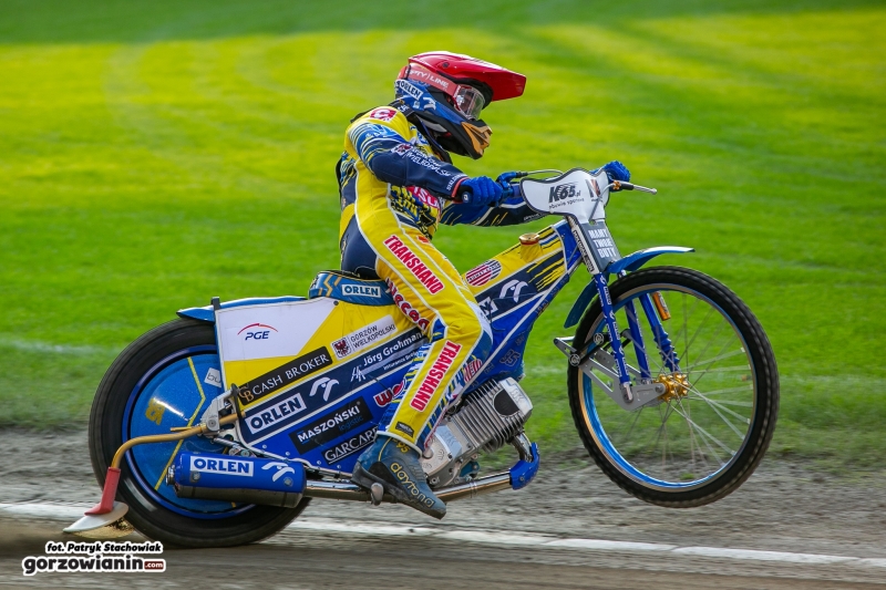 15/41 Stal z brązowym medalem DMP!