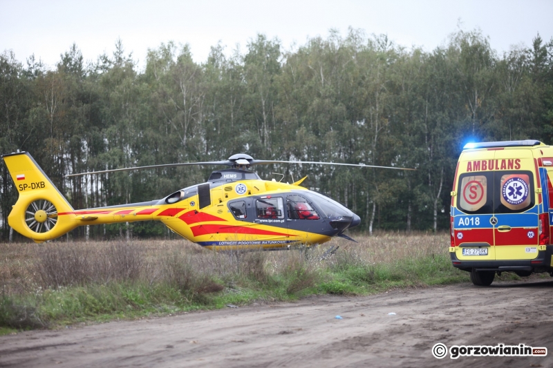 4/13 Osobówka wjechała pod szynobus