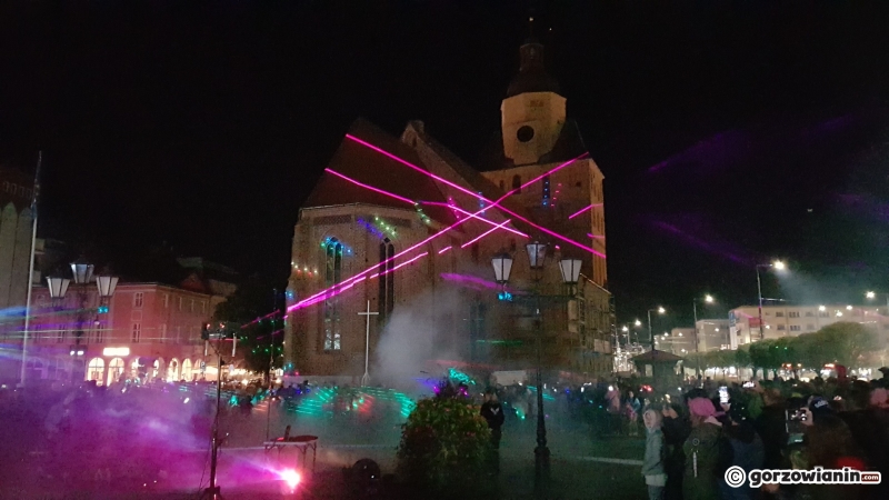 6/21 Video mapping i laser show na Starym Rynku