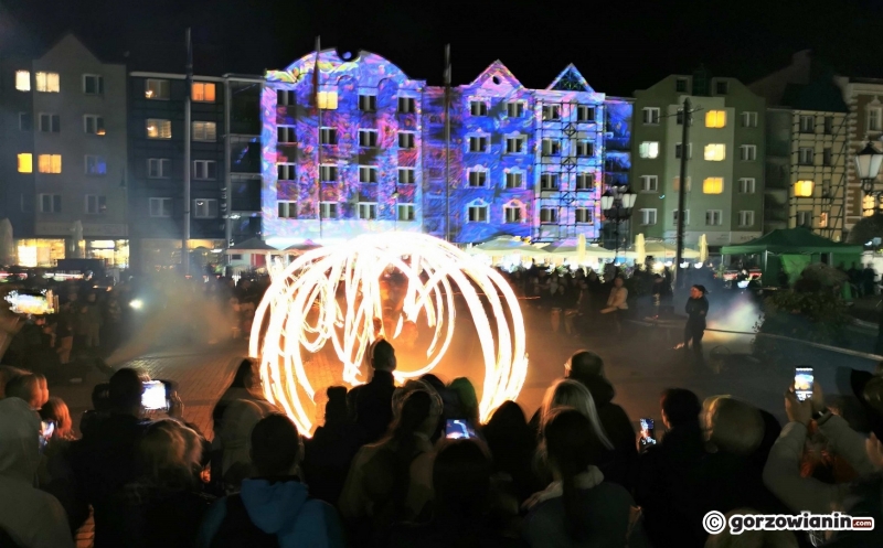 18/21 Video mapping i laser show na Starym Rynku