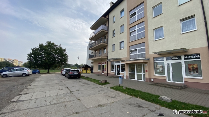 7/10 Zniszczona ul. Siedzikówny-Inki wymaga remontu