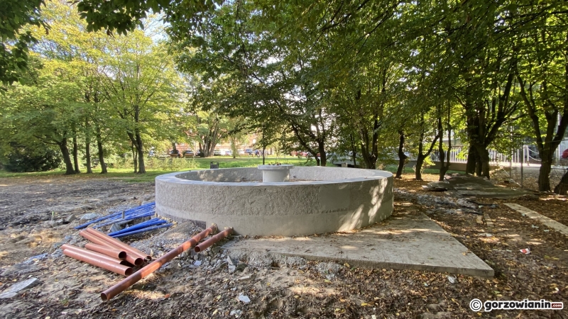 15/22 Postęp prac w parku Róż - październik 2021