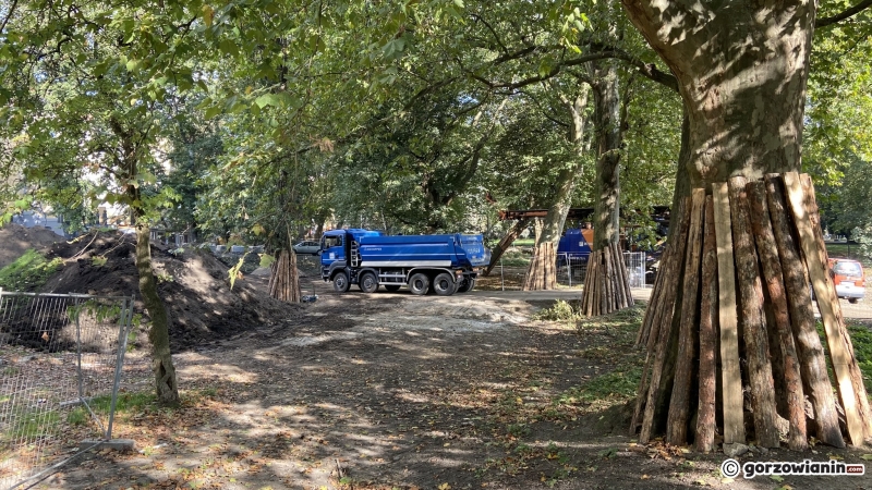 22/22 Postęp prac w parku Róż - październik 2021