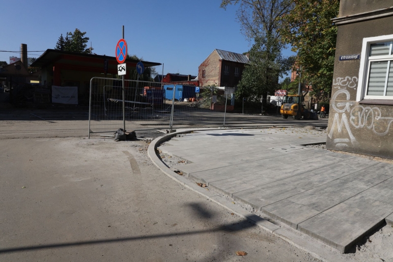 9/36 Postęp prac przy ul. Chrobrego i Mieszka I - październik 2021