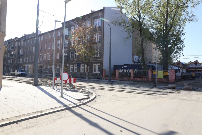 18/36 Postęp prac przy ul. Chrobrego i Mieszka I - październik 2021