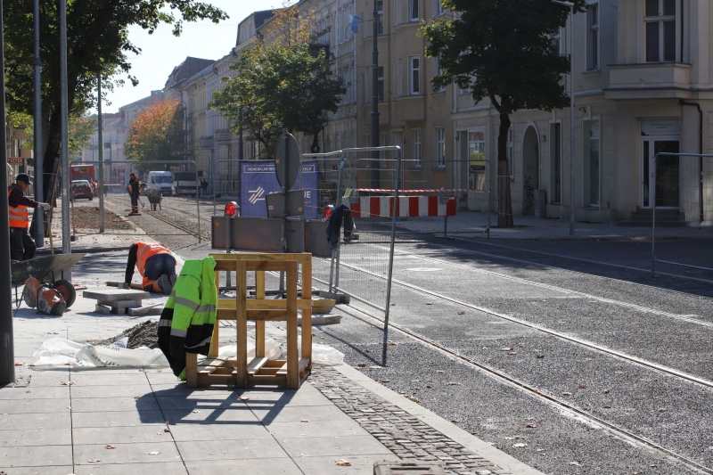 20/36 Postęp prac przy ul. Chrobrego i Mieszka I - październik 2021